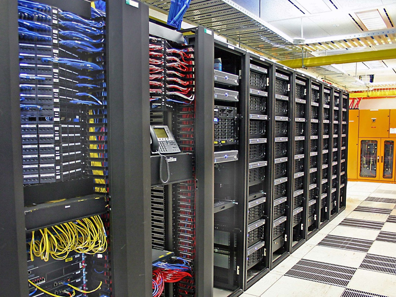 Thi công tủ rack và cáp mạng